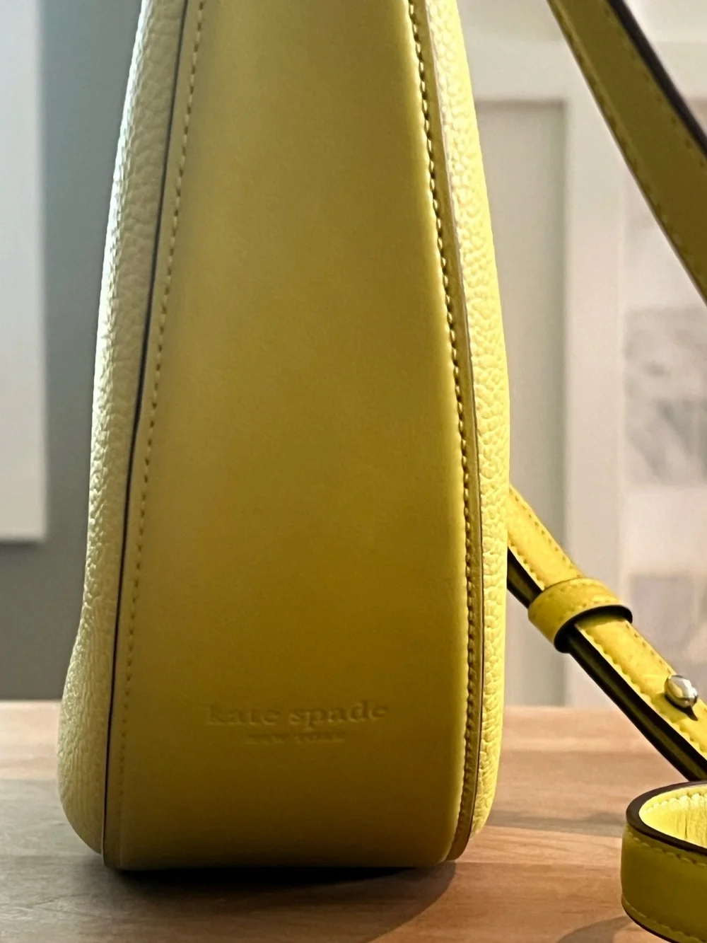 Kate Spade New York Duo Small Pebbled Leather Crossbody Clutch Bag in Lime